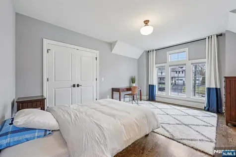 16 Norman Place Tenafly NJ 07670