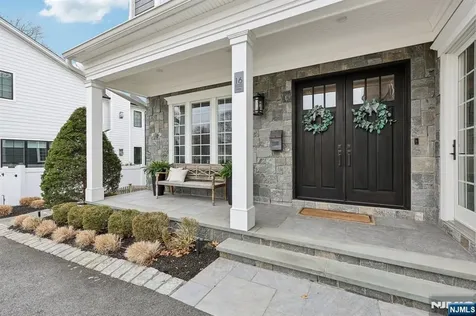 16 Norman Place Tenafly NJ 07670