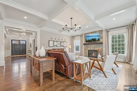 16 Norman Place Tenafly NJ 07670