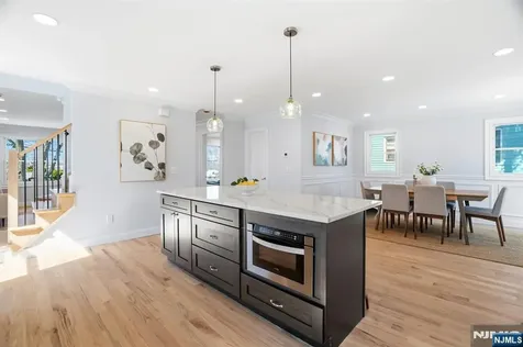 402 Riverview Avenue North Arlington NJ 07031