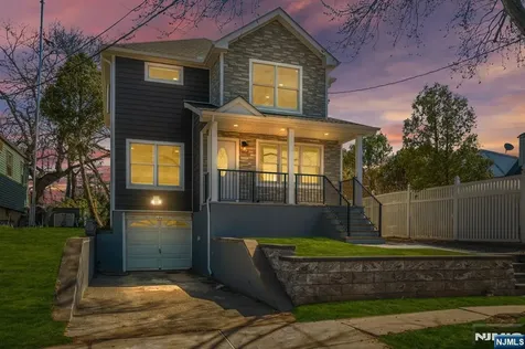 402 Riverview Avenue North Arlington NJ 07031