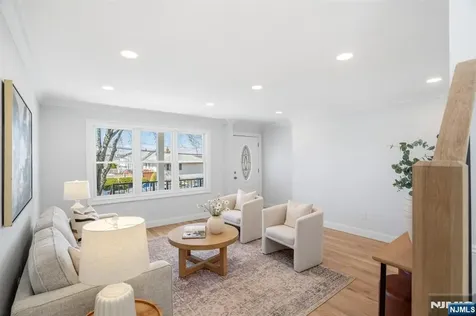402 Riverview Avenue North Arlington NJ 07031