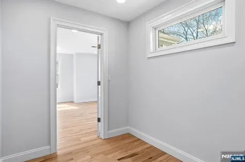 402 Riverview Avenue North Arlington NJ 07031