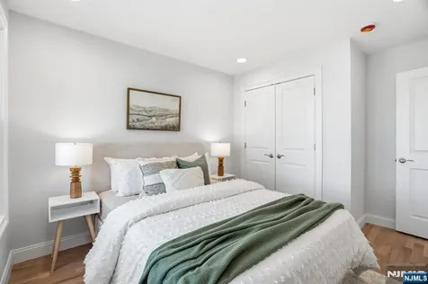 402 Riverview Avenue North Arlington NJ 07031
