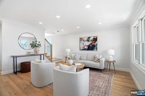 402 Riverview Avenue North Arlington NJ 07031