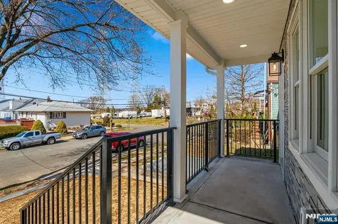 402 Riverview Avenue North Arlington NJ 07031