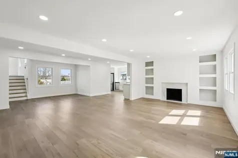 2 Guenter Street Butler Borough NJ 07405