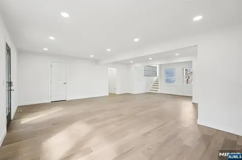 2 Guenter Street Butler Borough NJ 07405