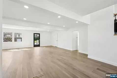 2 Guenter Street Butler Borough NJ 07405
