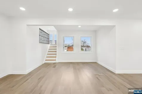 2 Guenter Street Butler Borough NJ 07405