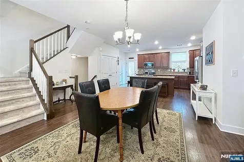 308 Parkview Lane Rockaway Township NJ 07866