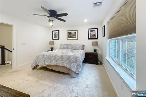 308 Parkview Lane Rockaway Township NJ 07866