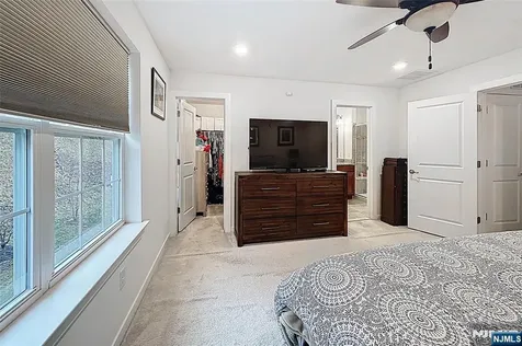 308 Parkview Lane Rockaway Township NJ 07866
