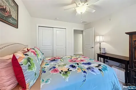 308 Parkview Lane Rockaway Township NJ 07866