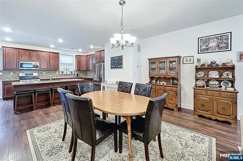 308 Parkview Lane Rockaway Township NJ 07866