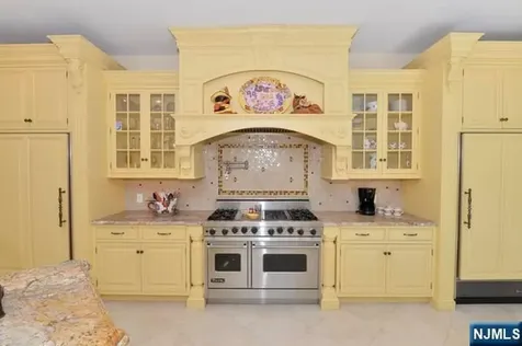 14 Werimus Brook Road Saddle River NJ 07458