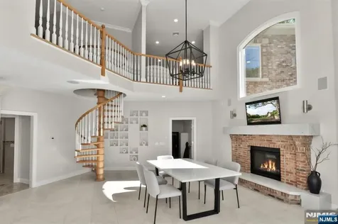 14 Werimus Brook Road Saddle River NJ 07458
