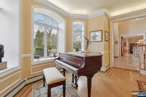 14 Werimus Brook Road Saddle River NJ 07458