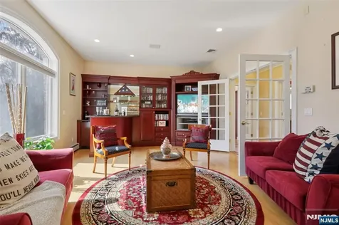 14 Werimus Brook Road Saddle River NJ 07458