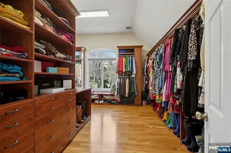 14 Werimus Brook Road Saddle River NJ 07458