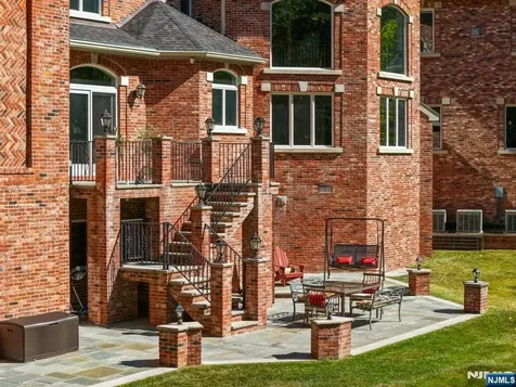 14 Werimus Brook Road Saddle River NJ 07458
