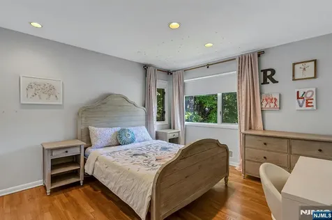 85 Orchard Road Demarest NJ 07627