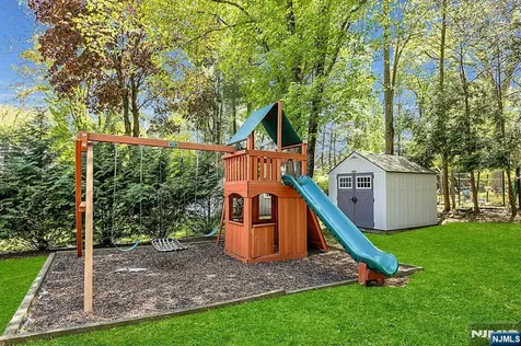 85 Orchard Road Demarest NJ 07627