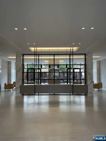 470 Main Street Fort Lee NJ 07024