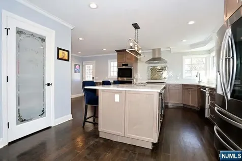 88 Alberta Drive Saddle Brook NJ 07663