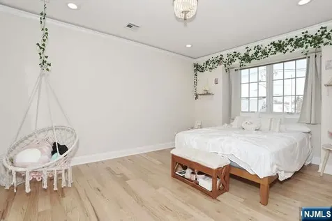 88 Alberta Drive Saddle Brook NJ 07663