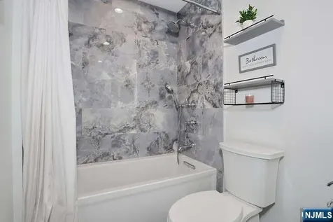 88 Alberta Drive Saddle Brook NJ 07663
