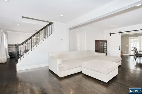 88 Alberta Drive Saddle Brook NJ 07663