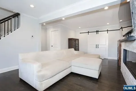 88 Alberta Drive Saddle Brook NJ 07663
