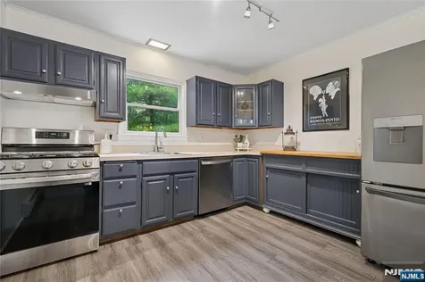 42 Witte Road West Milford NJ 07421