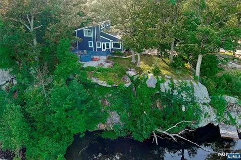42 Witte Road West Milford NJ 07421