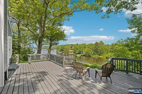 42 Witte Road West Milford NJ 07421