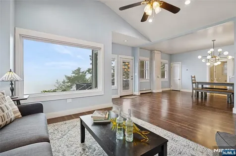 42 Witte Road West Milford NJ 07421
