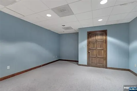 787 Peach Tree Lane Franklin Lakes NJ 07417