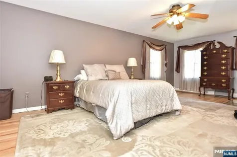 29 Cheryl Hills Drive Hawthorne NJ 07506