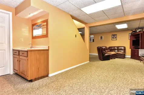 29 Cheryl Hills Drive Hawthorne NJ 07506