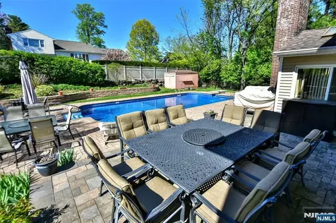 29 Cheryl Hills Drive Hawthorne NJ 07506