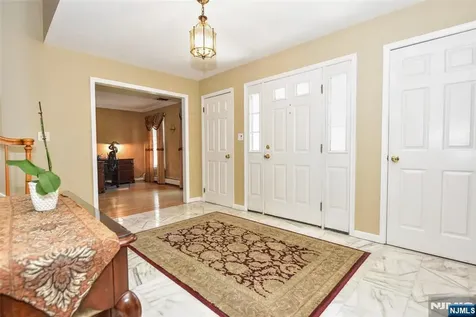 29 Cheryl Hills Drive Hawthorne NJ 07506