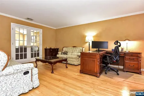 29 Cheryl Hills Drive Hawthorne NJ 07506