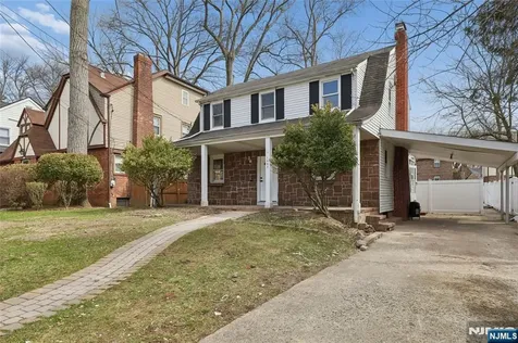 1087 Lambert Road Teaneck NJ 07666