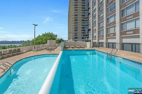 1600 Parker Avenue Fort Lee NJ 07024