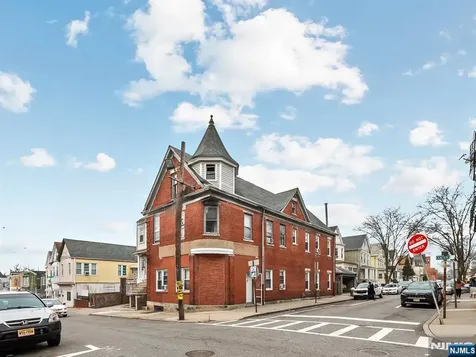 94 Center Street Clifton NJ 07011
