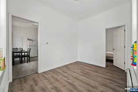 94 Center Street Clifton NJ 07011