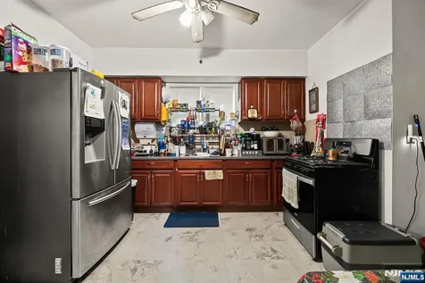 94 Center Street Clifton NJ 07011