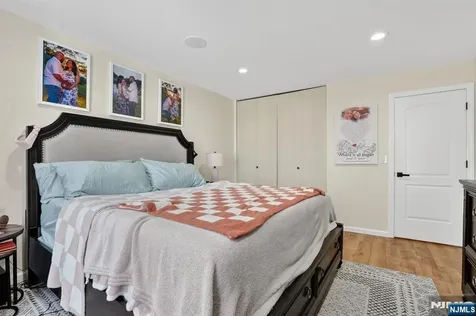 2 Ann Street Clifton NJ 07013