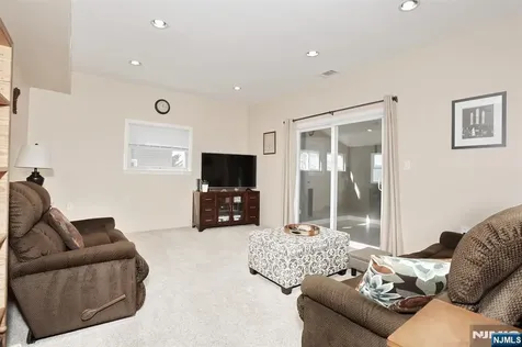 79 Highview Terrace Rockaway Township NJ 07801